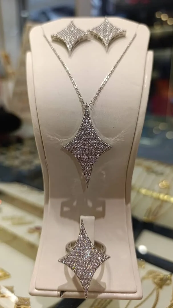 طقم اكسسوار