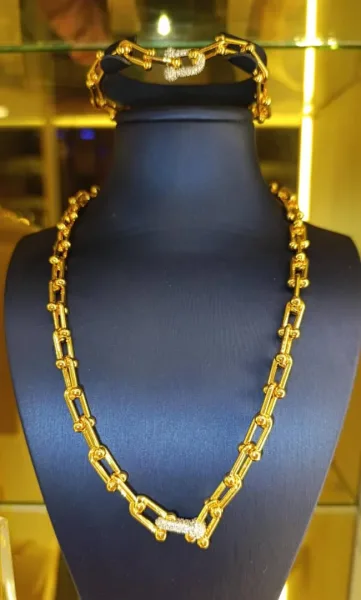 طقم اكسسوار